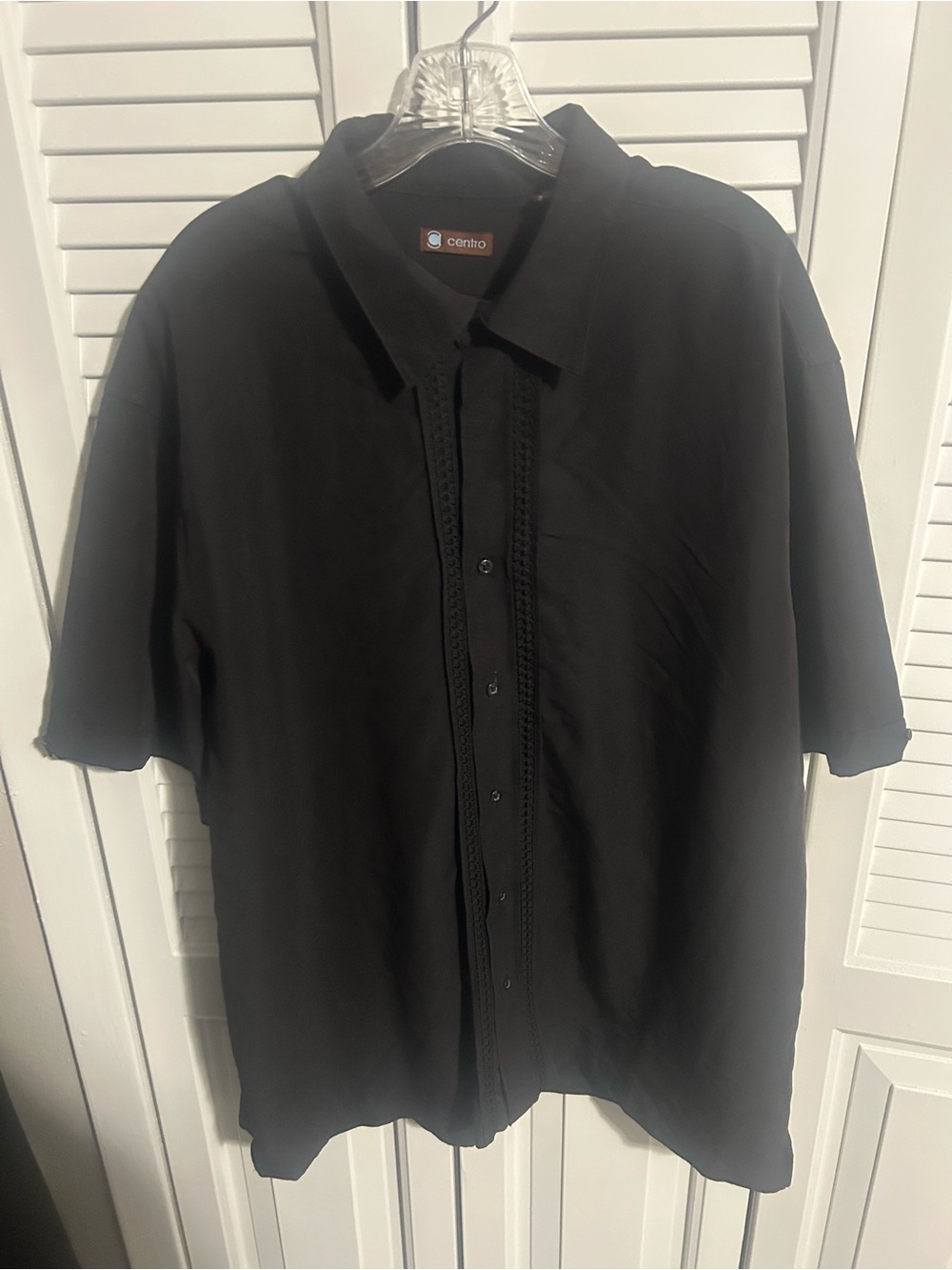 Centro Men's Black Short-Sleeve Button-Up Shirt